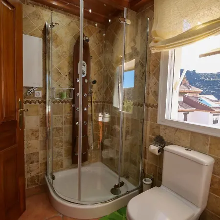 Turisticos Tronca Luxury Apartment