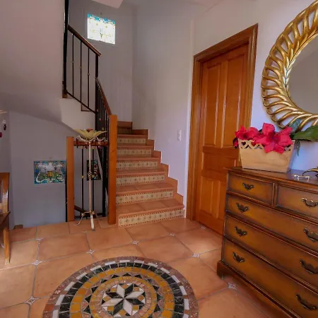 Turisticos Tronca Luxury Apartment Granada