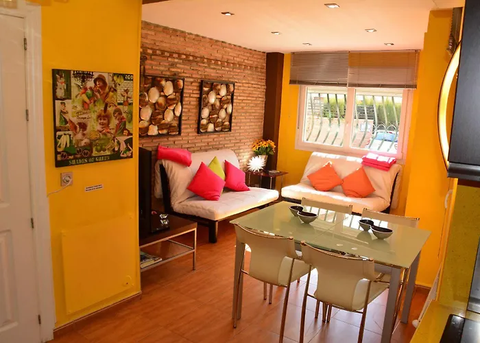 Turisticos Tronca Luxury Apartamento *